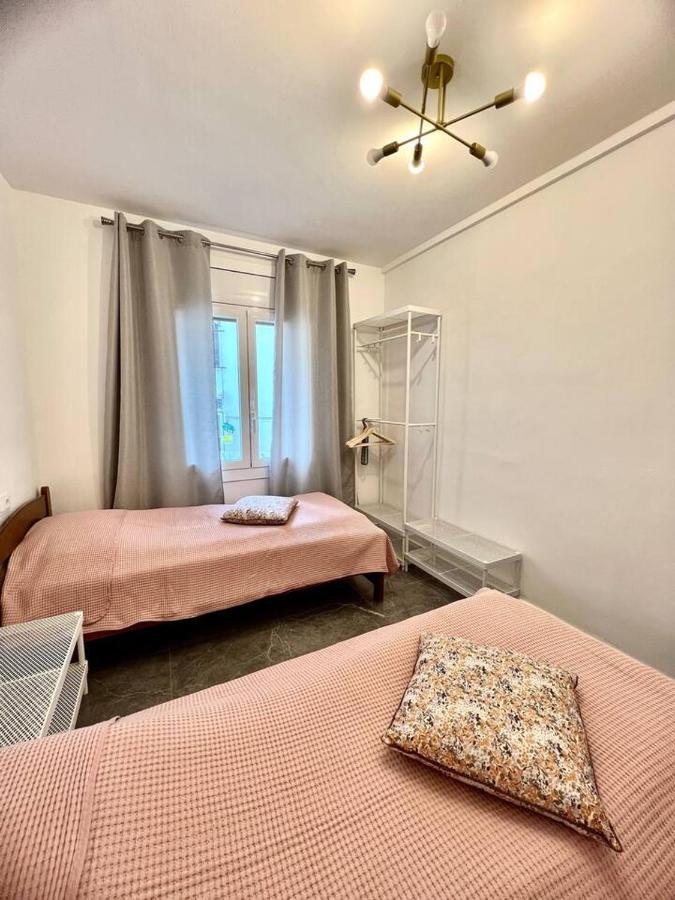Amplio Apartamento Tranquilo Cerca De La Playa Roses Bagian luar foto