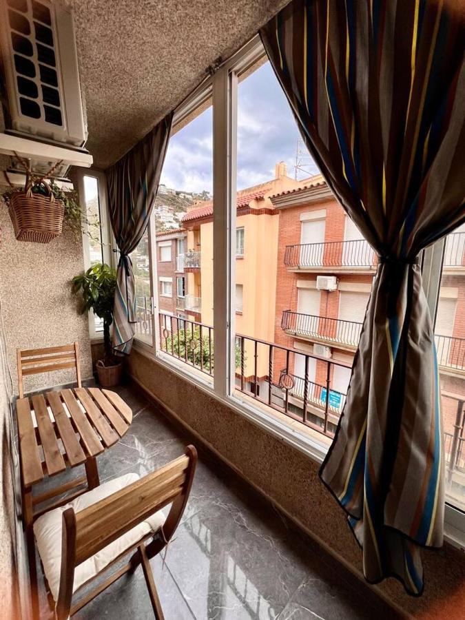 Amplio Apartamento Tranquilo Cerca De La Playa Roses Bagian luar foto